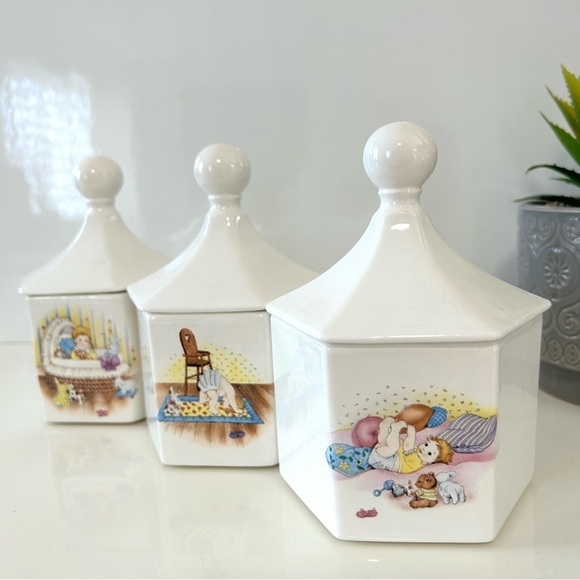 Set of 3 Vintage 1980 Octagon shape canister jars with lids - Picture 1 of 7